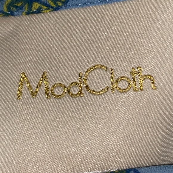 Modcloth Blue Flutter Sleeve Sundress See measurements Pineapple design pleated - Picture 2 of 14